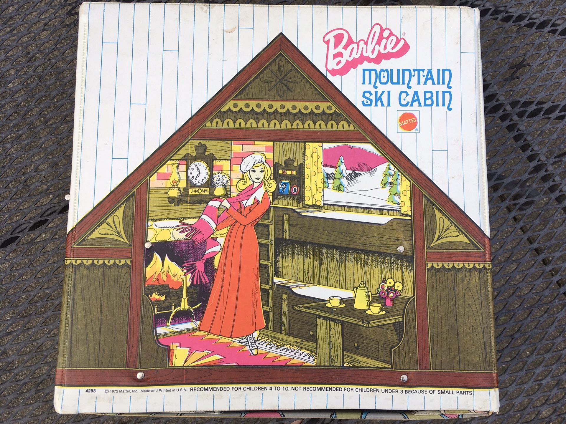 1972 Barbie Mountain Ski Cabin