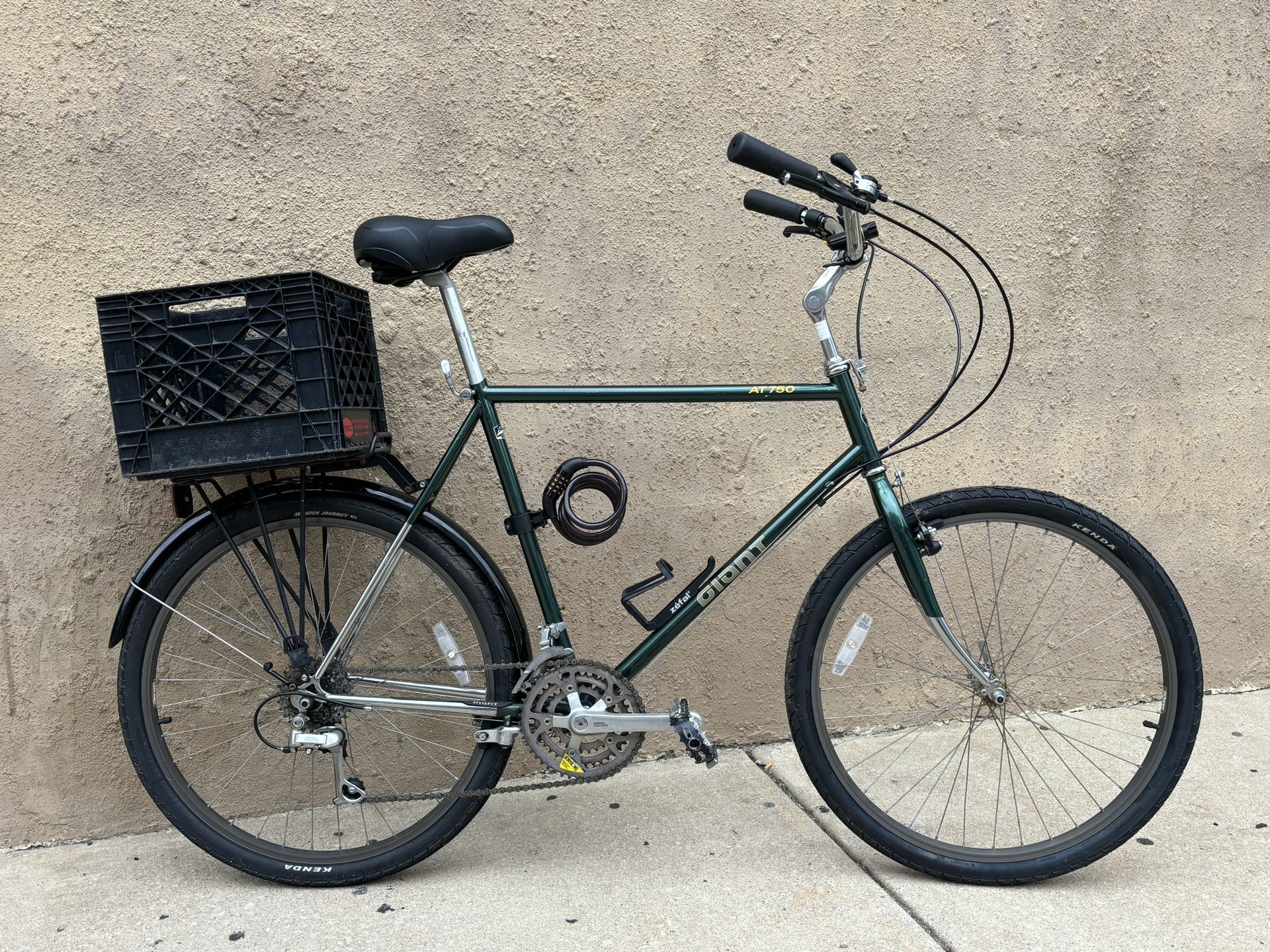 Vintage Giant MTB Hybrid Road Bike