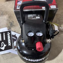 Husky 3 Gal. 120 PSI Portable Electric Oil-Free Light Duty Pancake Air Compressor with Fold handle  BRAND NEW 