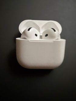Airpod 4th gen
