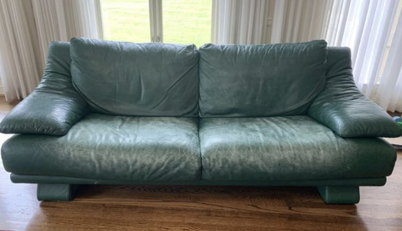 Green Leather sofa set