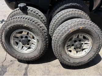 TOYOTA PICKUP / 4runner wheels + 31” tires