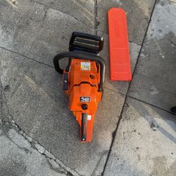 Echo Chainsaw Cs-4910 Like New Costumer Return To Home Depot $260 Firm
