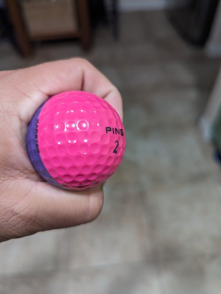 Vintage Two Tone Ping Eye 2 Karsten Pink & Purple Golf Ball 