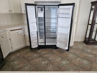 Two doors Refridgr