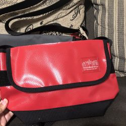 Manhattan Portage Vinyl Messenger Bag (XXS)