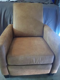 Recliner chair new