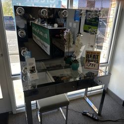 Glamorous Vanity 🥰🥰