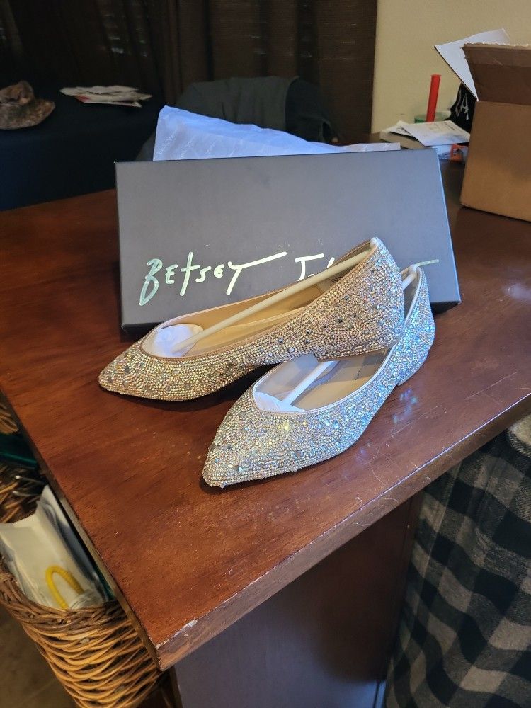 Betsy Johnson Flats