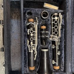 Normandy Wood Clarinet 