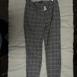 Women’s dress pants (XS)