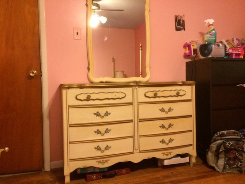 Sears French Provincial Bedroom Set for Sale in Bryn Athyn, PA OfferUp