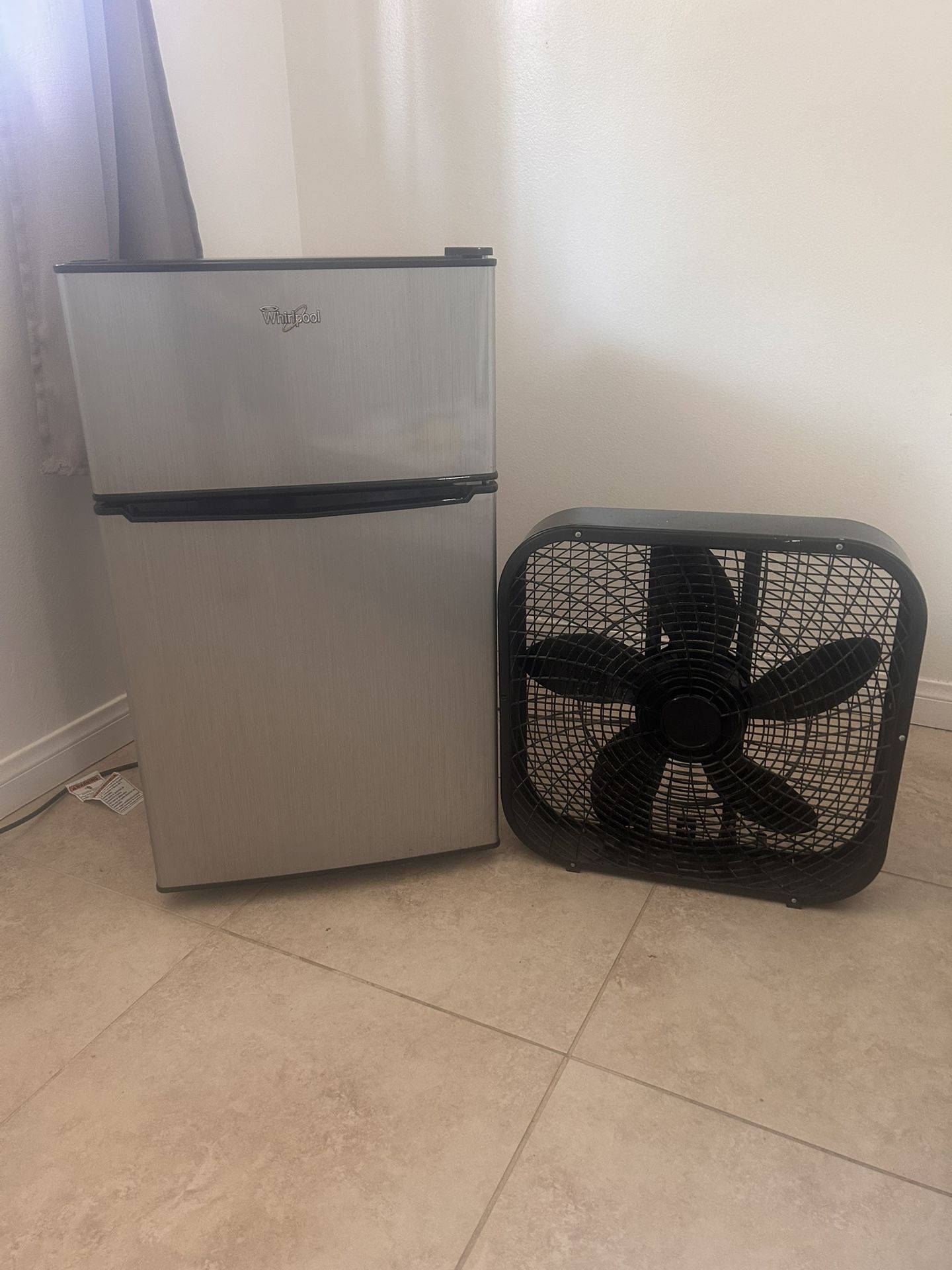 Mini Fridge