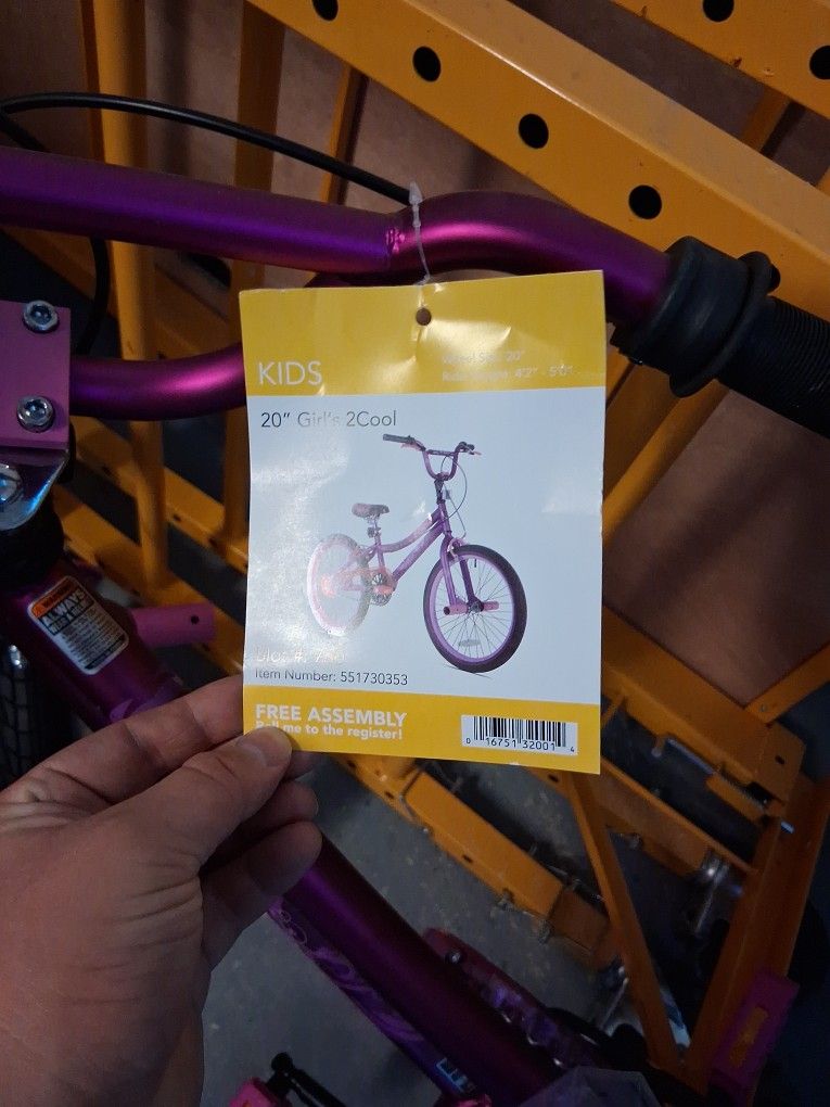 2 Cool Kids Bike With Training Whe