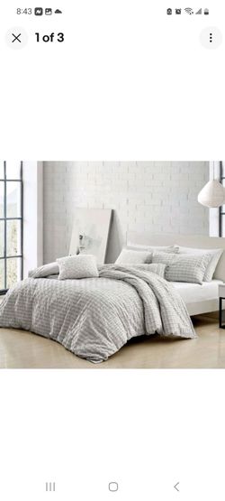 DKNY King Duvet Cover Textural Pattern Cut Jacquard