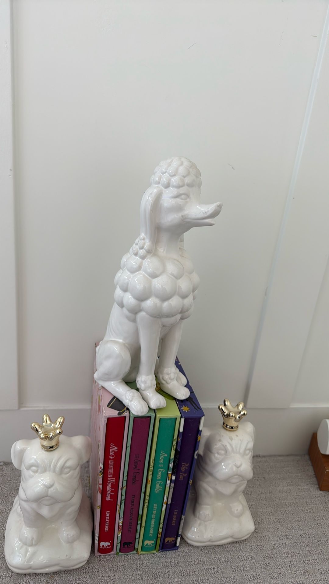 Poodle Statue