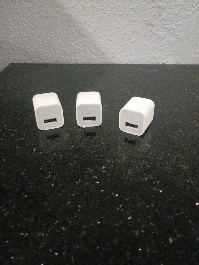 Apple iPhone AC Adapter Brick Power Supply