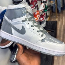 Jordan 1retro Size10