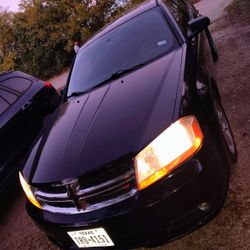 2012 Black DODGE AVENGER 143,000 MILES 5000
