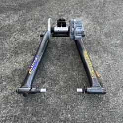 Cyclops Fluid Bike Trainer