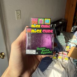 Purple nice cube needoh