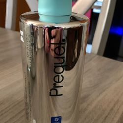 Prequel Gleanser + SA, non-drying cleanser formulated for both the face and body. 