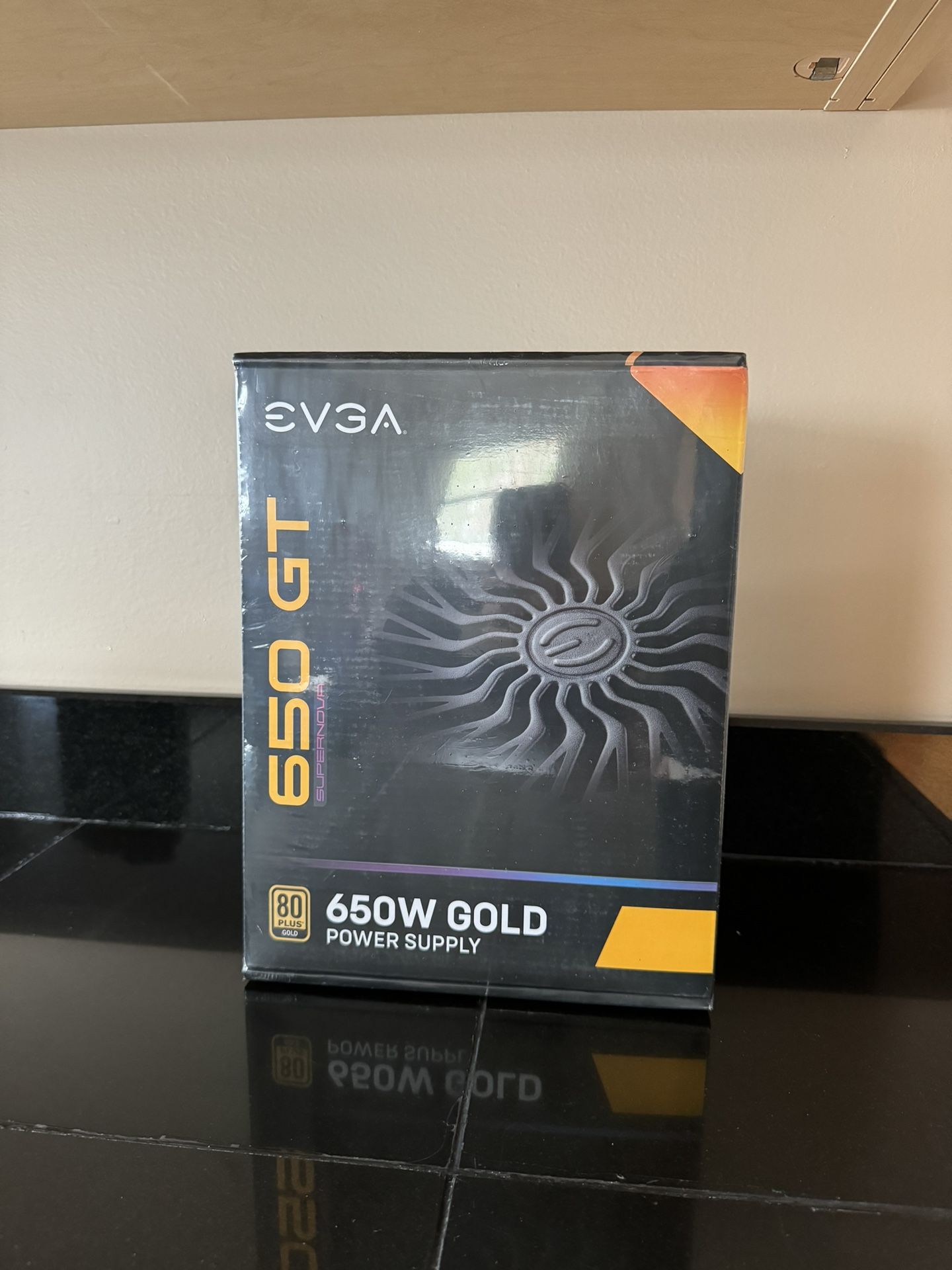 650 Watt Power Supply