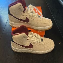 Nike Women’s size 8 shoe