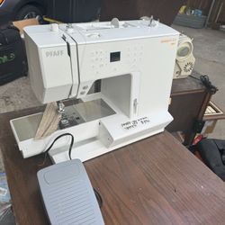 Top Of The Line Sewing Machine (PFAF)