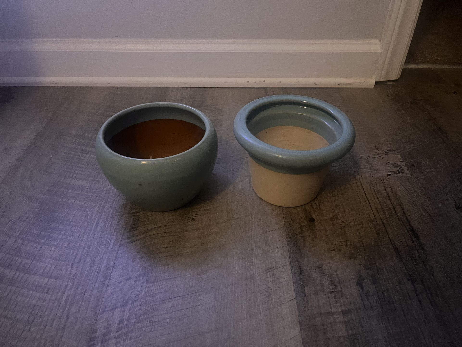 Small Flower Pot 