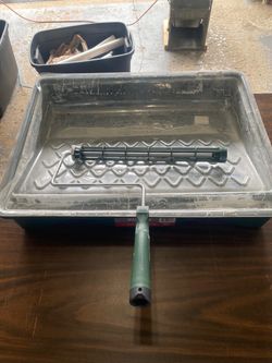 Wooster Big Ben Paint Tray w/ 14” Roller Frame