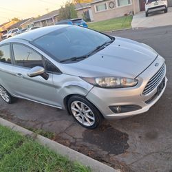 2014 Ford Fiesta