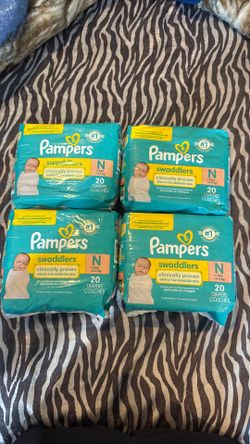 Pampers swaddlers Newborn Diapers