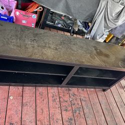 Tv stand