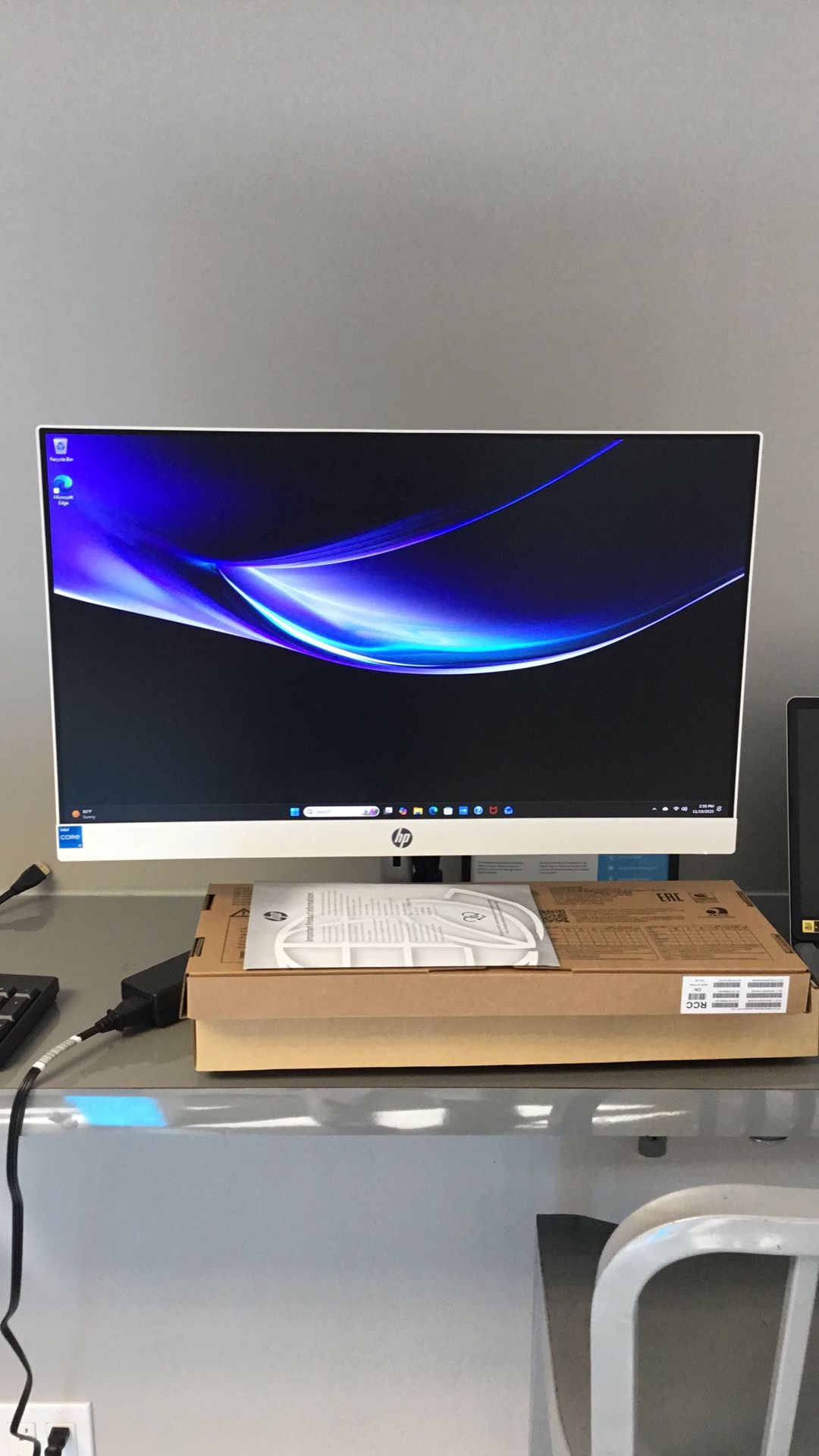 HP 23.8 Inch All In One Desk Top Pc