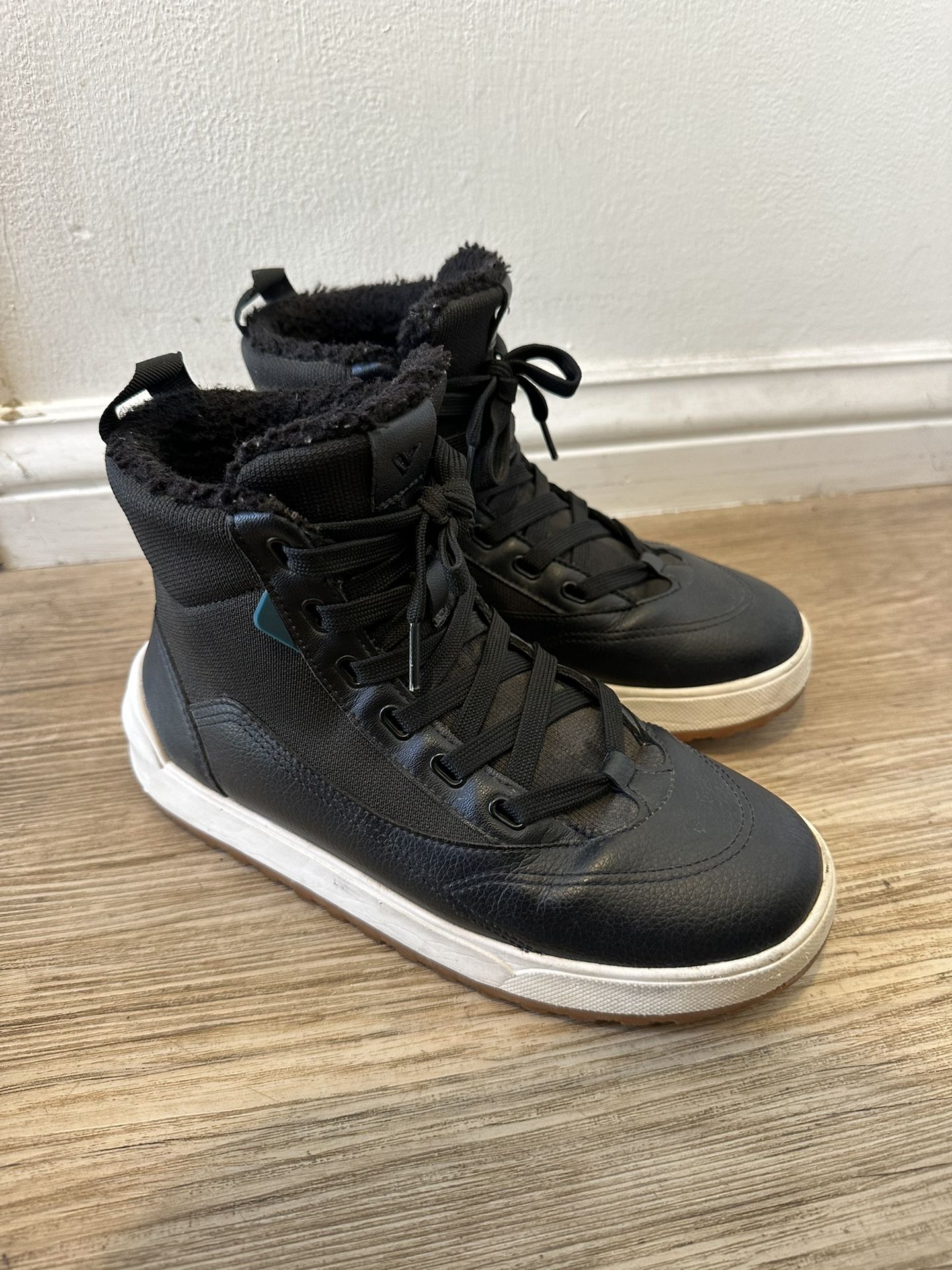 Vessi Complete Waterproof Women Size High Top Alta Black Travel