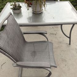 Free Class Table   2 Chairs     Poway