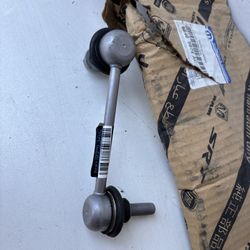 2019 2020 2021 2022 Jeep Cherokee Rear Stabilizer Bar Left Link OEM #5109