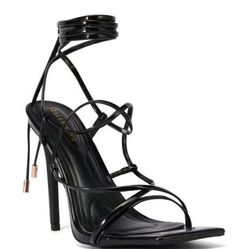 Black Strappy heels - W 9 (US)