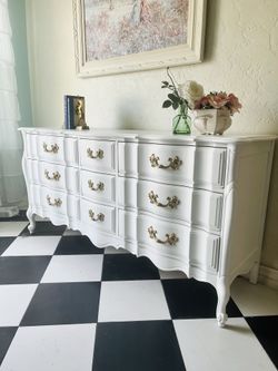 White provincial dresser chest of drawers