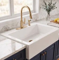 Parker 34 in. 4-Hole Quick-Fit Farmhouse/Apron-Front Drop-In Single Bowl Crisp White Fireclay Kitchen Sink