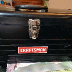 Craftsman Metal Tool Box 18 In