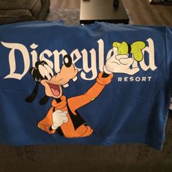Disneyland Goofy Crewneck