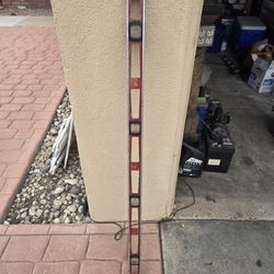 4' Carpenter LEVEL