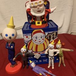 5 Pc. Jack In The Box Collection. Plus an actual Macys Parade Crank Santa In A Box Toy.   