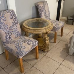 Coffee Table 2 Chairs