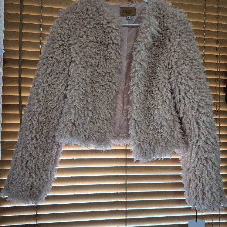 UGG Jacket Very Soft For Women Size M