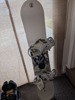 SNOWBOARD K2 BURTON CARTEL BINDINGS