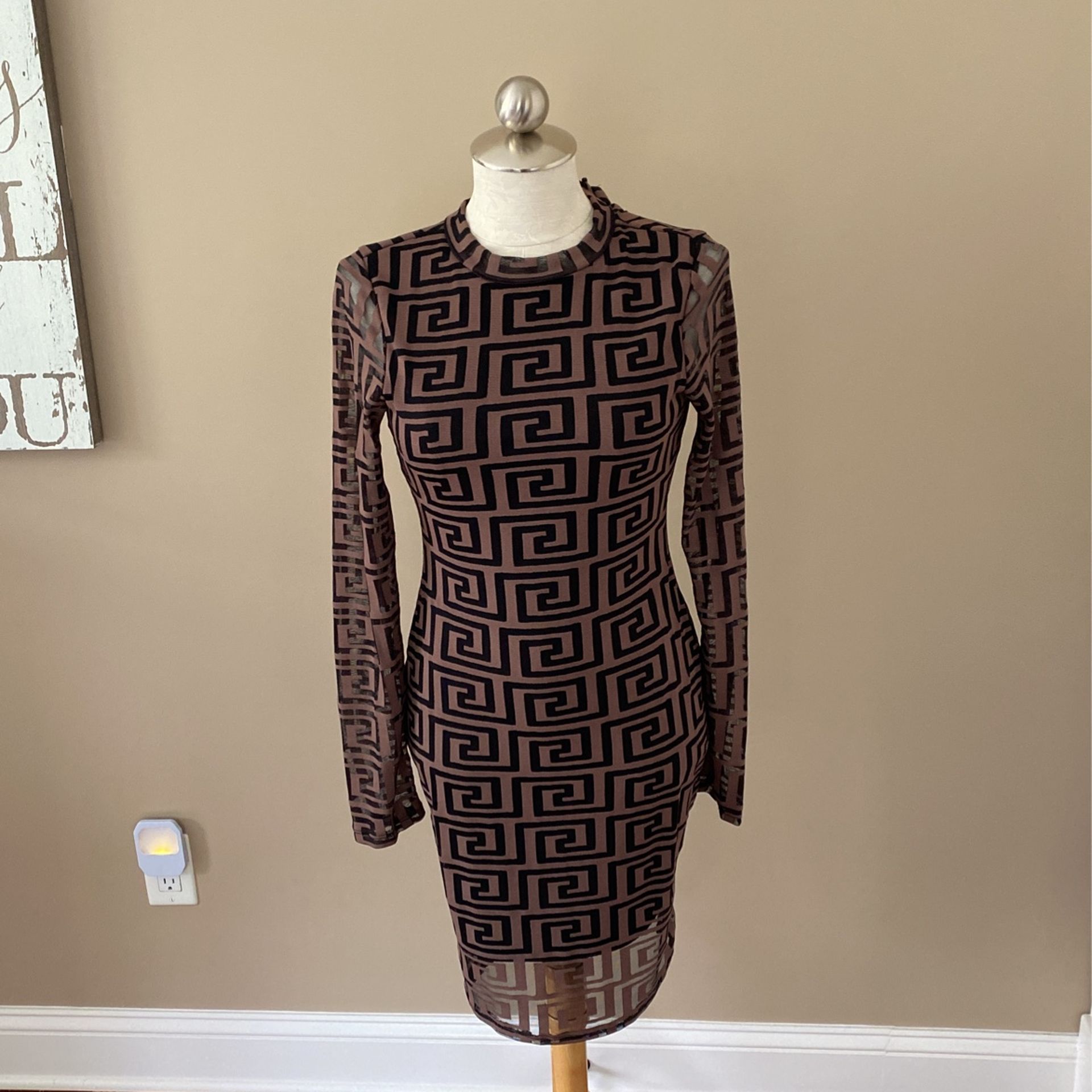 Woman’s Dress