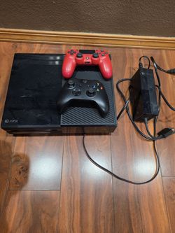 Xbox One with 30 games